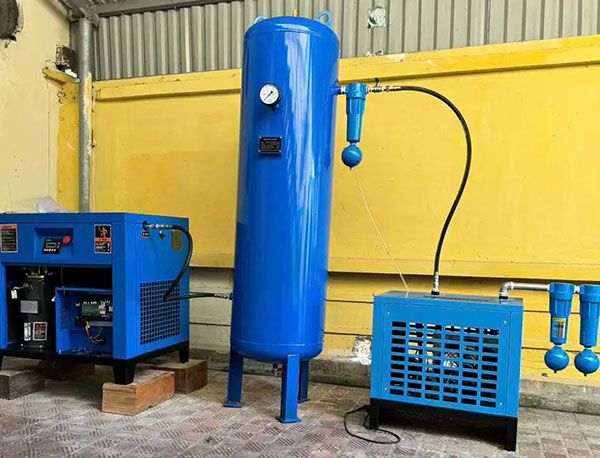 Bình Tích Khí 500 Lít 2 Bình chứa khí nén 500L giúp ổn định nguồn khí và cân bằng áp suất hệ thống