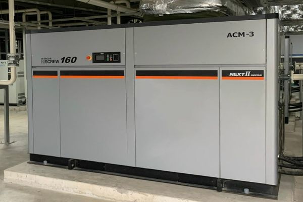 Máy nén khí Hitachi là thương hiệu thiết bị khí nén công nghiệp được tin dùng tại Việt Nam