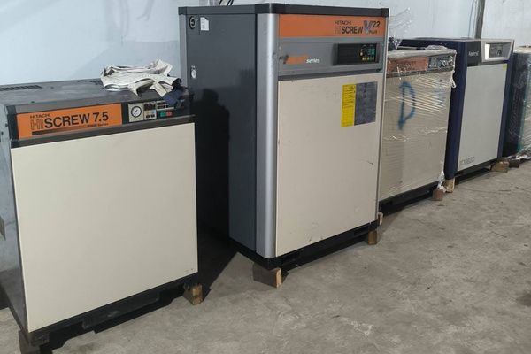 Máy nén khí Nhật bãi tại Hà Nội với ưu điểm hiệu suất ổn định, tuổi thọ 7 - 10 năm