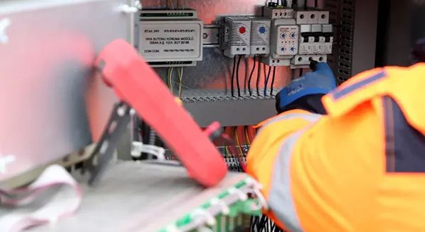 Khi nào cần hiệu chỉnh rơ le máy nén khí ngay
