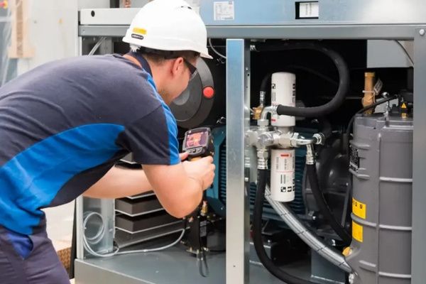 Máy Nén Khí DL cung cấp dịch vụ sửa máy nén khí tại Hà Nội uy tín