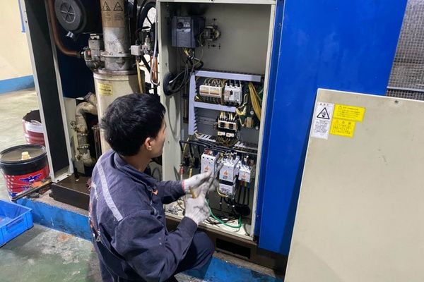 Máy Nén Khí DL nhận sửa chữa các dòng máy nén khí tại Hà Nội