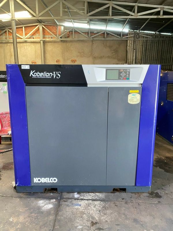 Máy nén khí Kobelco 22kW (30Hp) Nhật Bản chính hãng 4 Máy nén khí Kobelco 22kW (30HP) vận hành ổn định, ít rung ồn